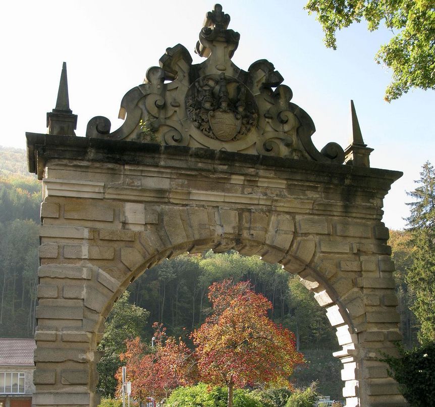 Image: Staatliche Schlösser und Gärten Baden-Württemberg, Julia Haseloff The portal to Urach Palace